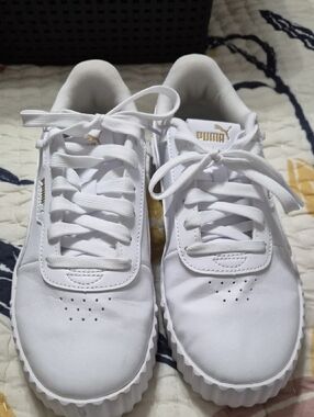 Puma White Leather Platform Trainers with Gold Logo